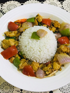 A picture of Leftovers chicken achaari fajita.