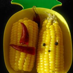 PRESSURE COOKED 🍳 CORN 🌽 on COB A picture of PRESSURE COOKED 🍳 CORN 🌽 on COB.