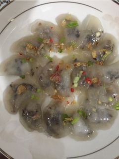 Hình của món Bánh bột lọc nhân thịt.