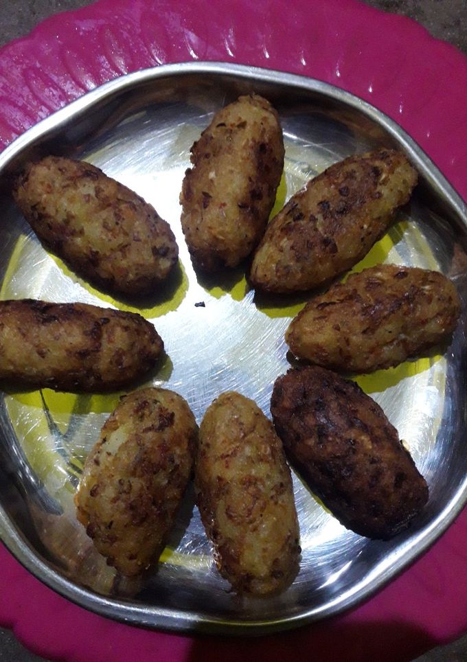 पोहा कटलेट (Poha Cutlet recipe in hindi) रेसिपी मुख्य फोटो