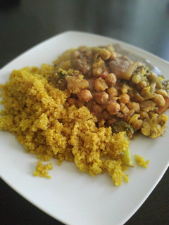 Una foto de Curry de garbanzos con quinoa (fácil)