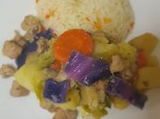 Una foto de col morada guiso