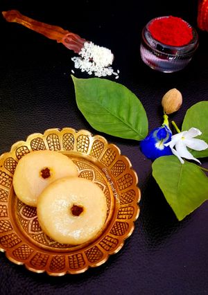 A picture of Cashew Mawa Peda.