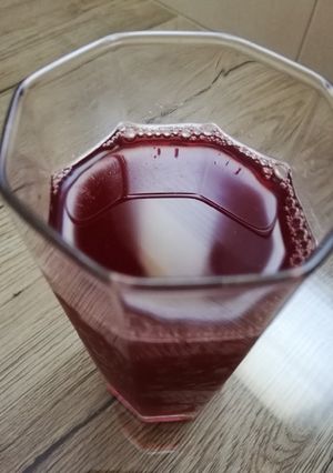 Φωτογραφία της συνταγής Σπιτική βυσσινάδα