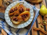 دسر گلابی کاراملی گردویی 🍐🍮