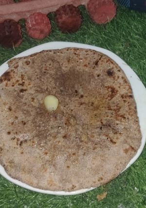 🌾 गहत की दाल से भरी हुई मांडवे (रागी) की रोटी ❤️ रेसिपी मुख्य फोटो