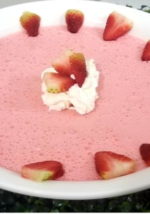 A picture of Strawberry souflee.