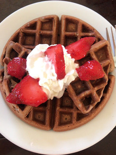 Una foto de Waffles de avena, almendras y cocoa