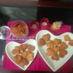 A picture of Little heart tutti frutti cookies.