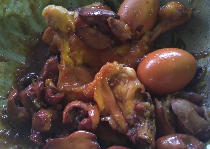 Resep Ungkep ayam, telur, ati, rempelo manis oleh 🍑 Nia 🎨