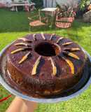 Budín de pan al chocolate con caramelo de naranja