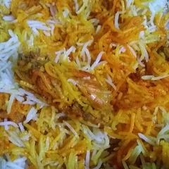A picture of Chicken biryani.