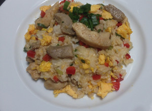 Una foto de Arroz chaufa!