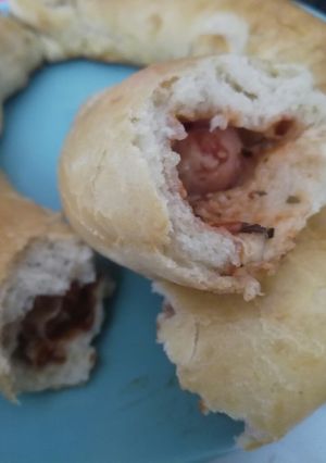 Töltött pizzaszél recept fotója