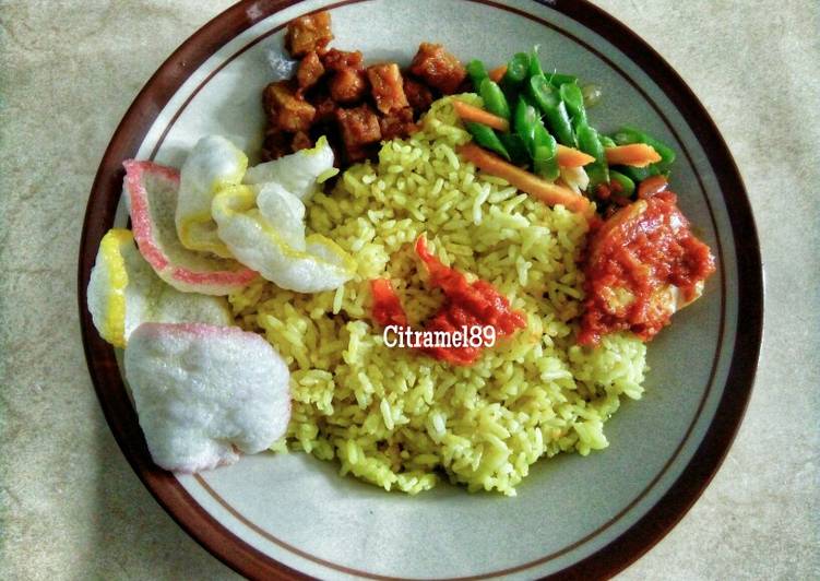 Nasi Kuning Gurih Magic com