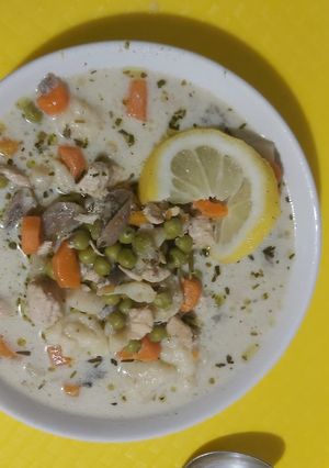 Tárkonyos csirkeraguleves recept fotója