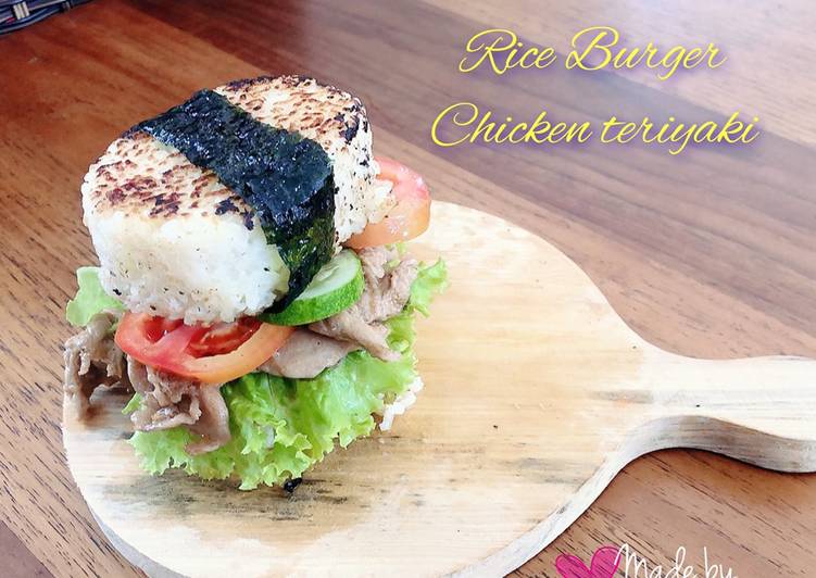 Cara Gampang Menyiapkan Rice Burger chicken Teriyaki, Sempurna