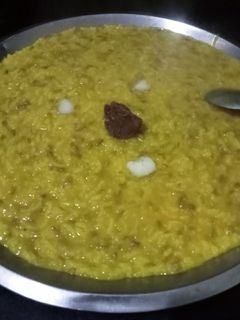 मूंग दाल और चावल की खिचड़ी (moong dal aur chawal ki khichdi recipe in Hindi) रेसिपी मुख्य फोटो