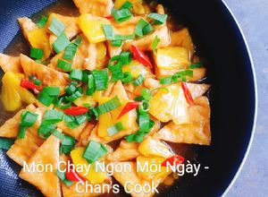 Hình của món Đậu hũ kho thơm chay.