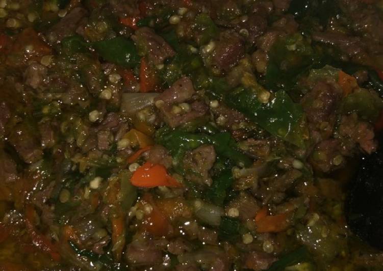 Bagaimana Menyiapkan Sambal ijo cabai setan dg daging sapi Anti Gagal