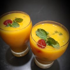 A picture of Mango Milkshake.