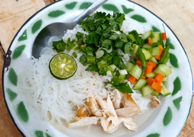 Bagaimana Membuat Soto Ayam, Enak Banget