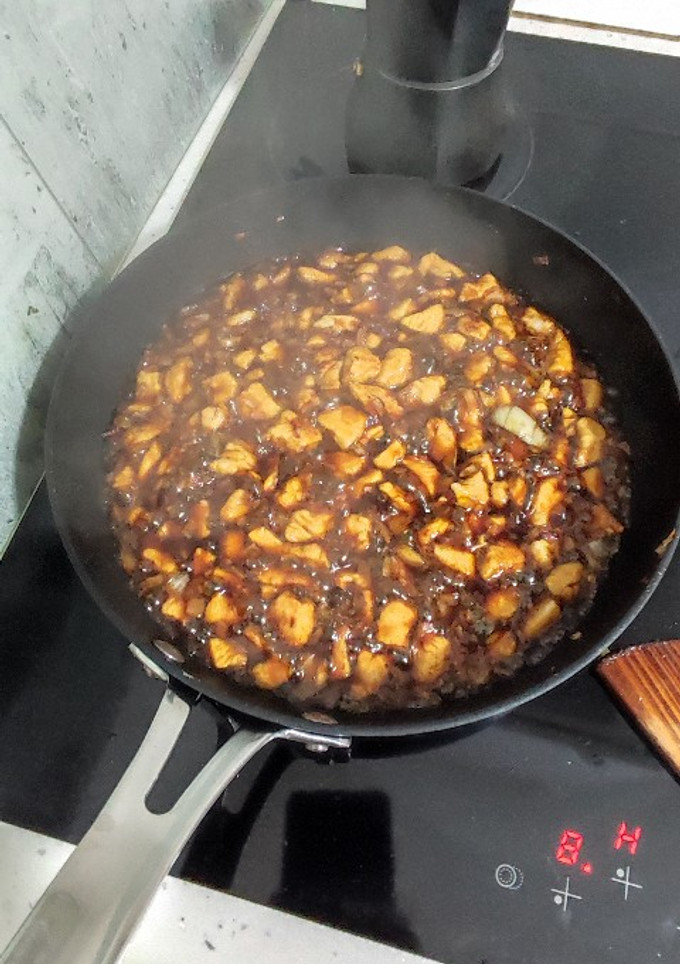Una foto de Pollo a la soja