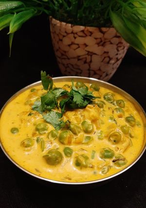 क्रीमी मटर की सब्जी (creamy matar ki sabzi recipe in hindi) रेसिपी मुख्य फोटो