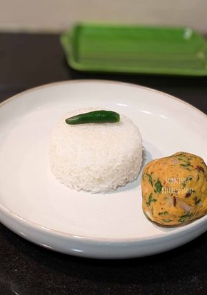A picture of Masoor Dal Bharta Bengali style.