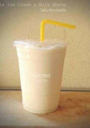 รูปของ ไอศกรีมวนิลลาปั่นนมสด