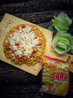 Foto resep Pizza Mie (Sarapan Keluarga Hari ke 5)