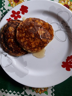 Una foto de Panqueques dulce de avena y miel!!!