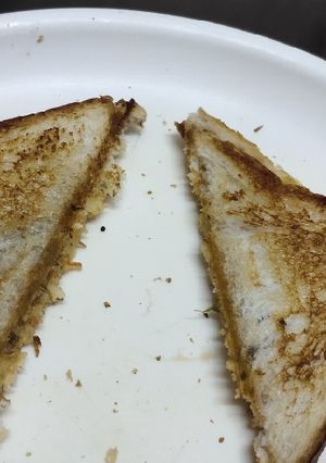 A picture of Potato sandwich.