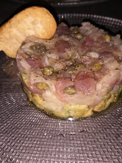 Una foto de Tartar de Atún con alcaparras (Sin sal)