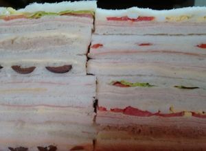 Una foto de Sandwichs de miga