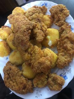 عکسی از دستور مرغ سوخاری و توپک پنیری😍🤩