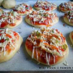 A picture of Mini pizza.