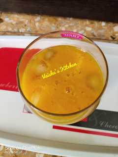 A picture of Mango juice.