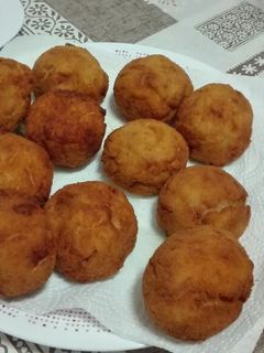 Una foto de Bombas de atún y jamón