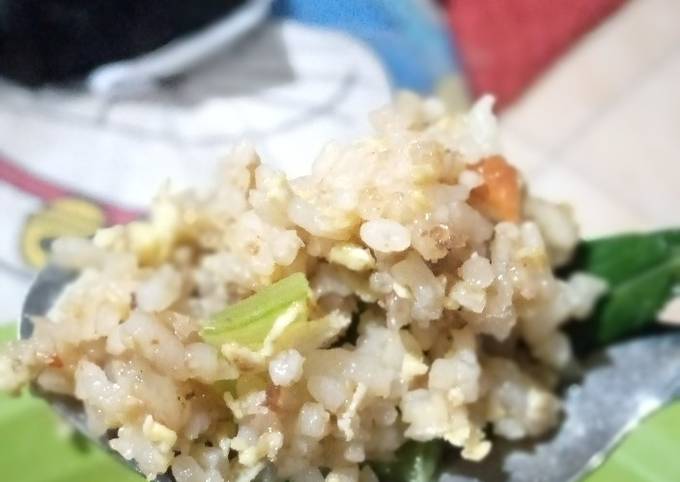 Bagaimana mengolah Nasi goreng ala abang2 jualan yang Enak