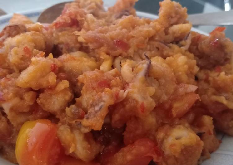 Cumi goreng tepung saus balado