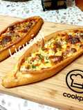 Turkish pida (pizza turcească)