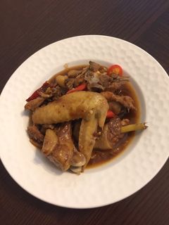 A picture of Chicken stew with bean paste.