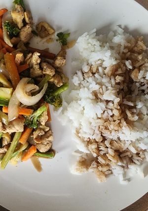 Una foto de Pollo oriental