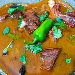 A picture of Rogan josh.