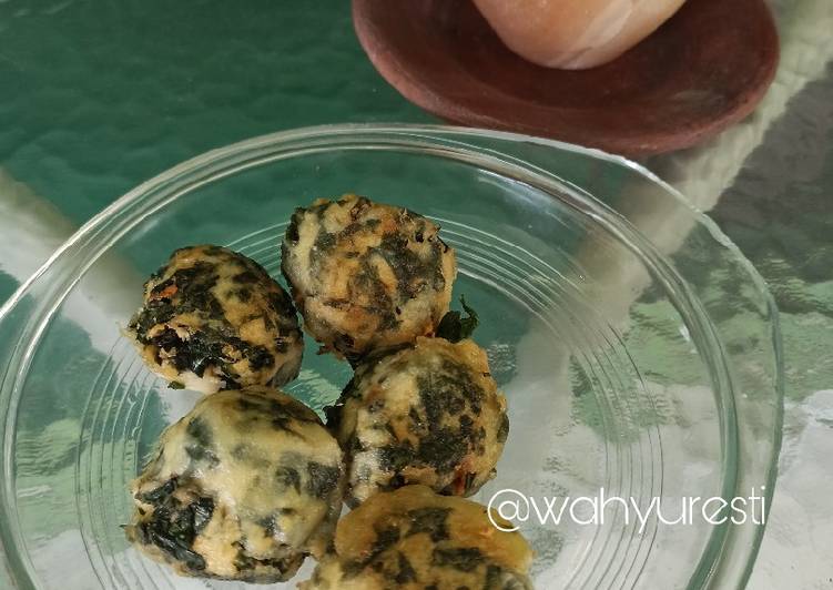 Langkah Mudah untuk Menyiapkan Rolade Daun Singkong Anti Gagal