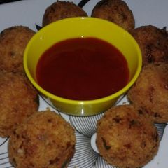A picture of Potato balls (Ramadan special).
