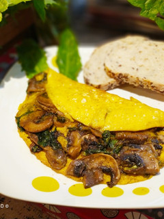 Foto principal de 🌈Omelette de Champiñones y Achicoria Silvestre🌈