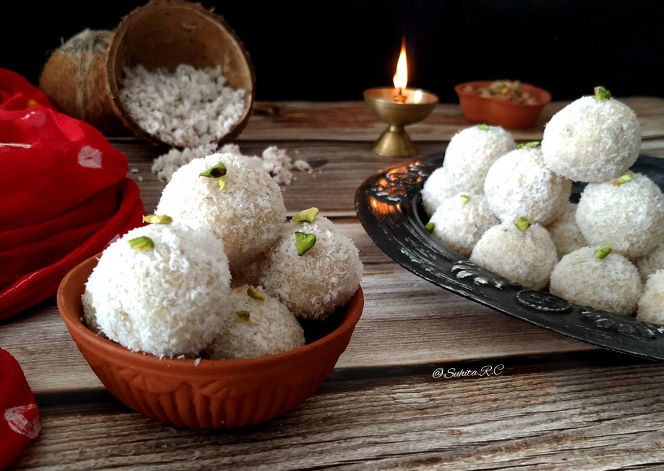 Coconut Ladoo