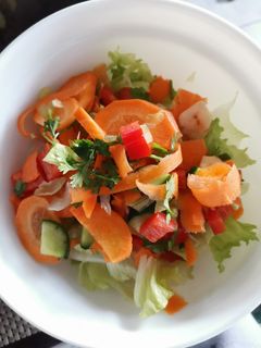 A picture of Liver Cleanse & Detox Salad: Organic Ingredients only.